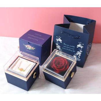 Romantična darilna škatlica za nakit z vrtljivim delom WonderRose, Modra